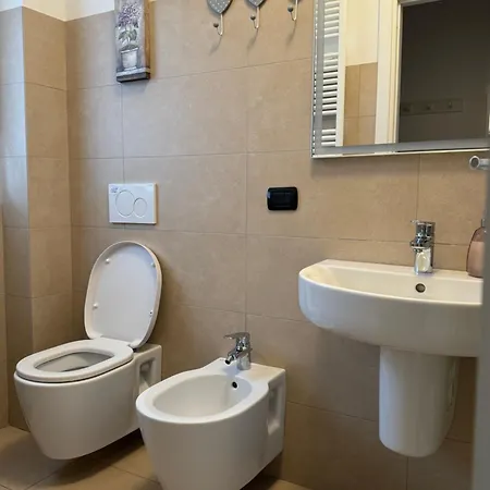A...fior Di Casa vacanze Abbadia Lariana